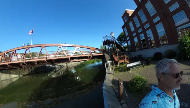 Erie Canal trip photo; scenery or boats