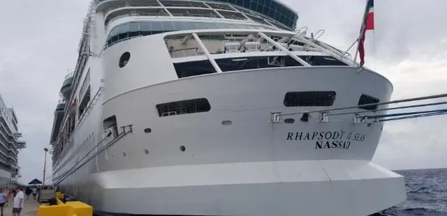 Tampa cruise photo; scenery or people clothed