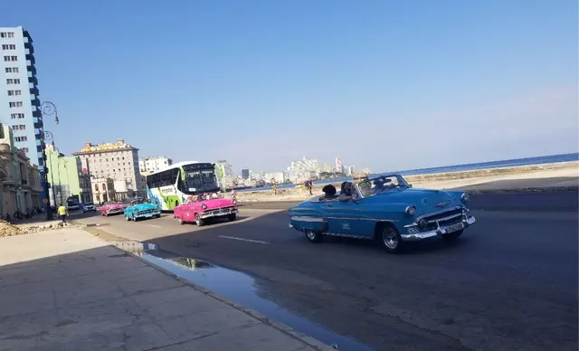 Cuba trip photo; scenery or people clothed