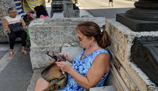 Cuba trip photo; scenery or people clothed