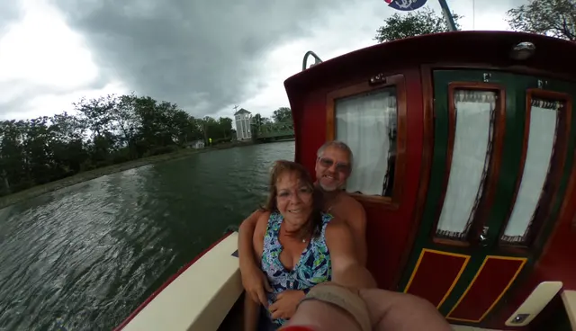 Erie Canal trip photo; scenery or boats